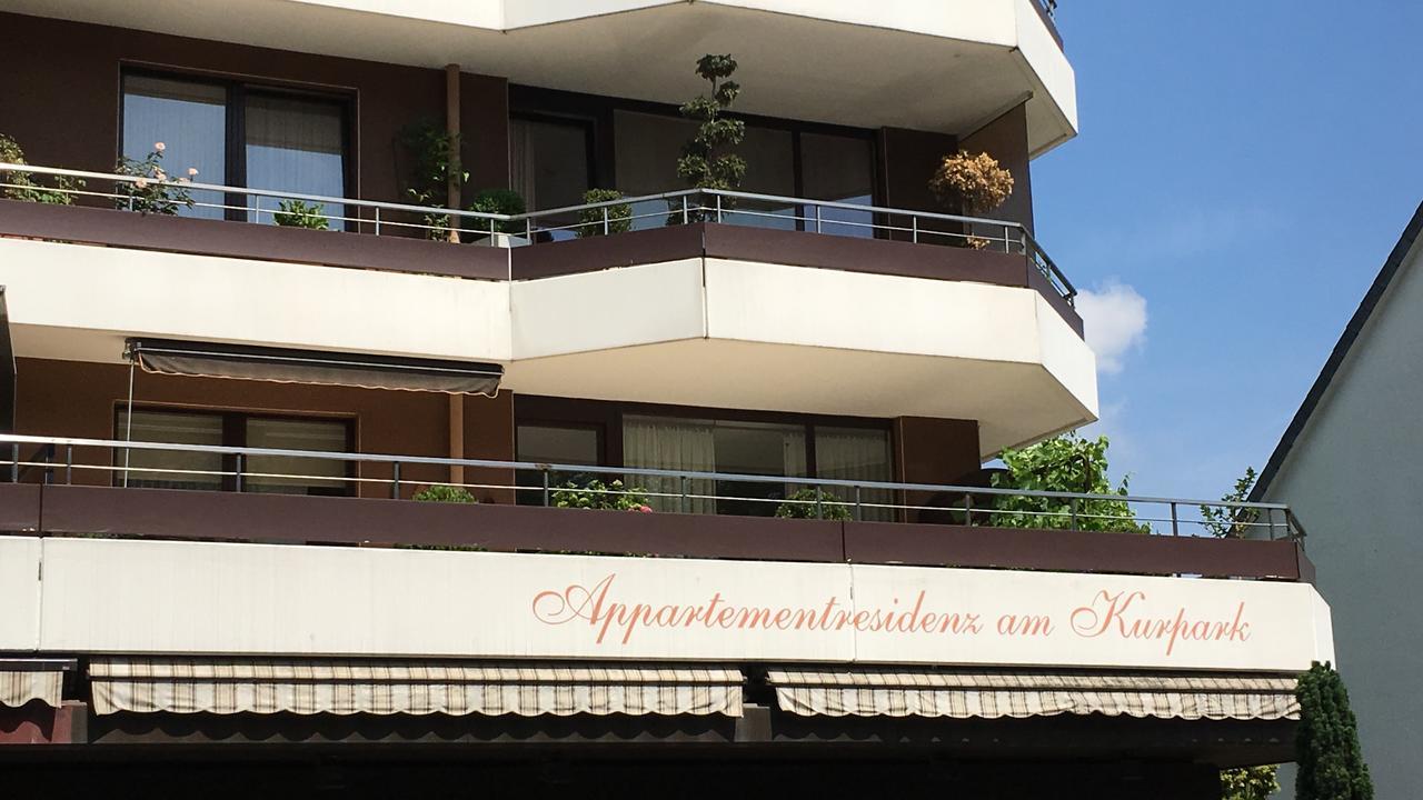 Appartementresidenz Am Kurpark - Ferienwohnungen Mit Pool & Sauna & Garage Bad Salzuflen Ngoại thất bức ảnh